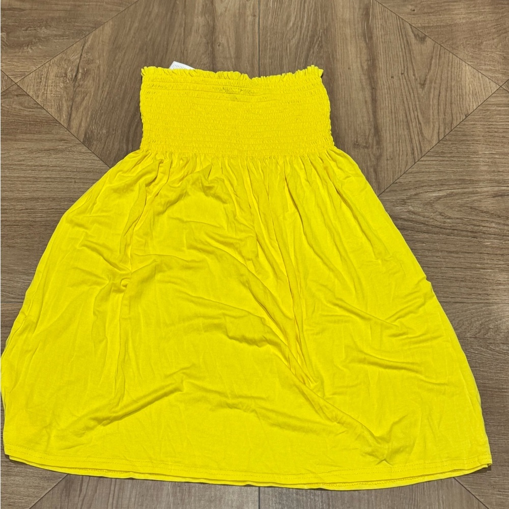 Elegant Yellow Strapless Dress